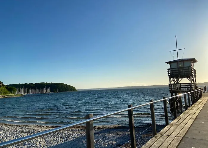 Glueck Am Meer